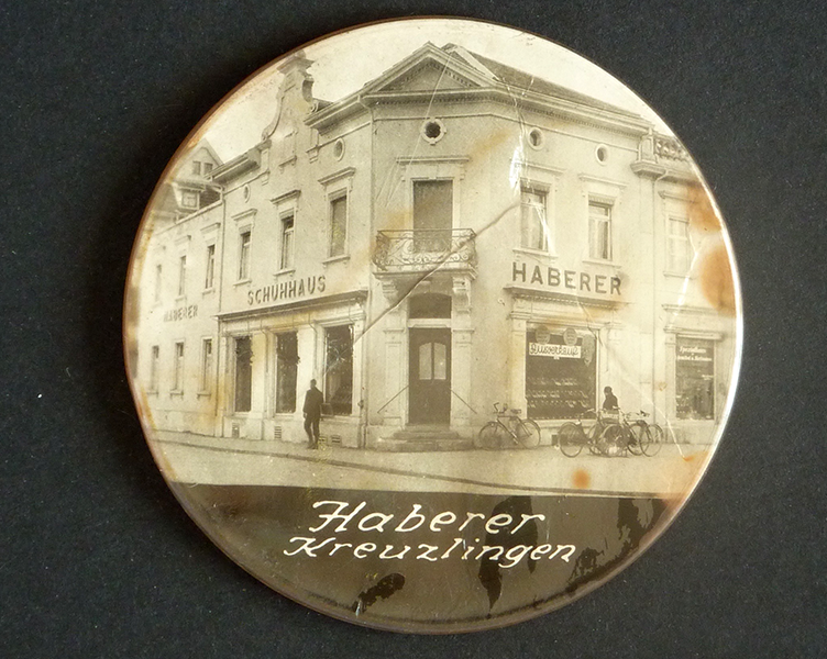 w. 1925